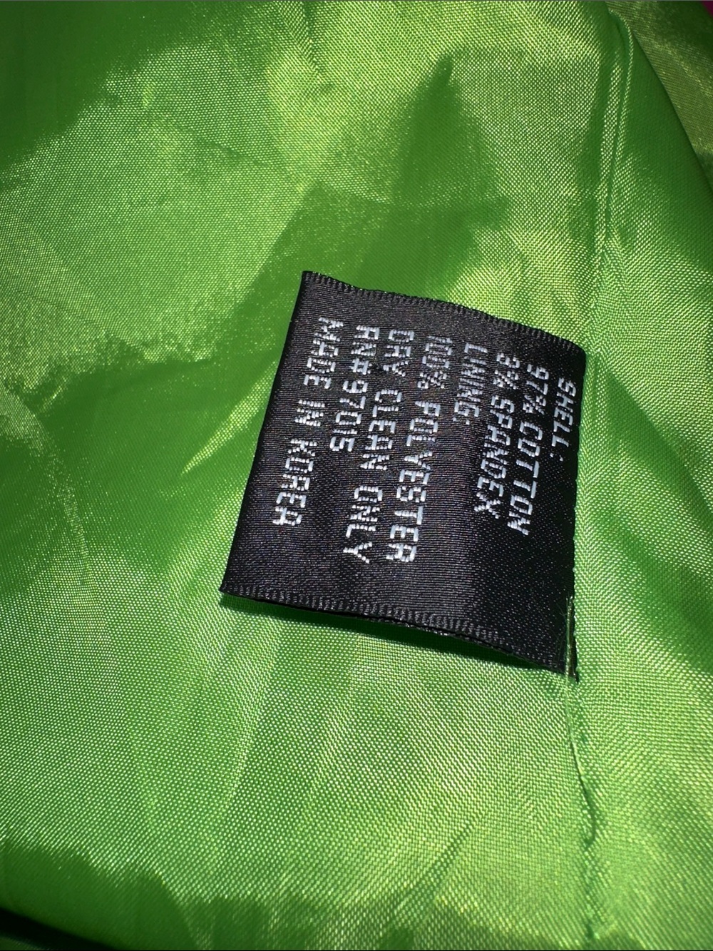 Larry Levine Bright Green Trench Coat with White Piping - Picture 6 of 6